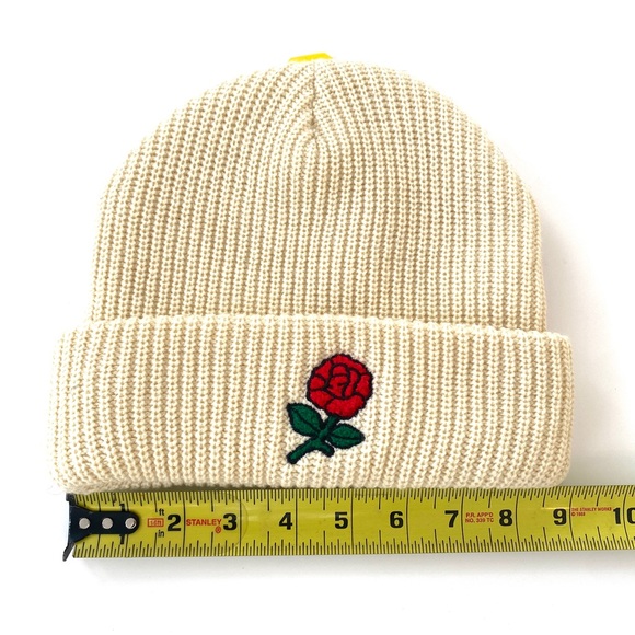 Urban Outfitters Toque-NWT - Picture 6 of 7